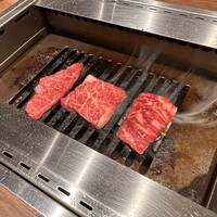 焼肉ホルモン 新井屋 にかい - 