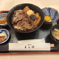 松阪牛 よし田 - 松坂牛すき焼き丼（期間限定）