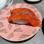 根室花まる - サーモン脂がのってます。