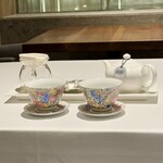 カントニーズ 燕 - 