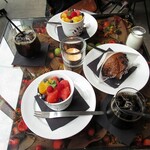 Nicolai Bergmann NOMU aoyama