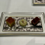 カントニーズ 燕 - 