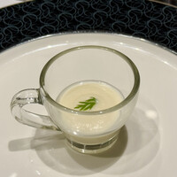 カントニーズ 燕 - 