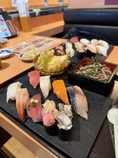 ちゃもろダイニング Kaiten Maru Kita23Jo Ten - Motomachi/Kaiten sushi (Conveyor