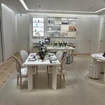 カフェ ディオール バイ アンヌ=ソフィー・ピック - 