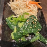 焼肉三松 - ナムル盛り合わせ