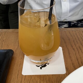 PATISSERIE TOOTH TOOTH サロン・ド・テラス_1