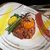 牛刺しと焼肉 仔虎 クリスロード店 - 