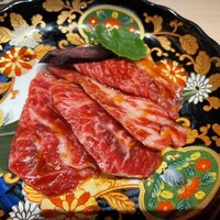 牛刺しと焼肉 仔虎 クリスロード店 - 