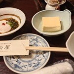 寿々屋 - 温泉卵と豆腐