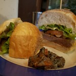 さるぅ屋 - 料理写真:（※写真3）さるう屋バーガープレート（真横から）