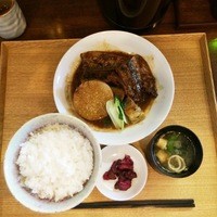 つきはし - サバの味噌煮込み膳1,000円