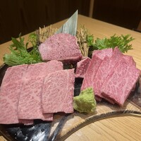 個室 炭火焼肉 有田牛 本店 - 