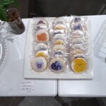 Patisserie Richroma - 生花を使ったクッキー