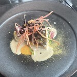 レストラン シンフォニー - 真鯛のポワレ 金時にんじんとレモンのソース