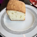 レストラン シンフォニー - パンを……