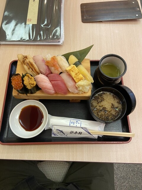 仙令鮨 三井アウトレットパーク仙台港店｜新鮮寿司が味わえる