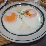 キッチン あずま - W目玉焼き