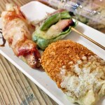 手打ちうどん ぶれーど・う - 天ぷら各種