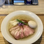 宍道湖しじみ中華蕎麦 琥珀 東京本店 - 