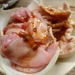 ホルモン焼 夏冬 - コブクロとシロ