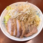 らーめん 陸 - 麺少なめ・野菜W・豚W・背脂(1,300)