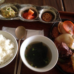 Bonchu Chimutaku - すごく美味しかったチムタク定食。
                        月曜日は安いみたいなので月曜日がお勧めかも。