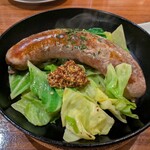 Italian Bar ANCORA - 初めて頼んだ牛肉100％自家製ソーセージ（990円）。