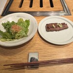 肉亭ふたご iki - ハラミ　とサラダ