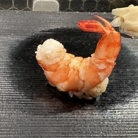 鮨 rindo - 尻尾をとっているので丸ごといけるエビ