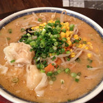 Ramen Tei Ookuni - わんたん、味噌ラーメン