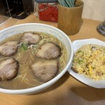 長州ラーメン万龍軒 - 