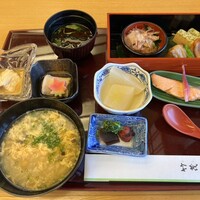 京懐石 美濃吉 竹茂楼 ホテル阪急インターナショナル店 - 