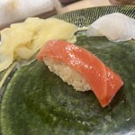 うを徳 - 戸井産中トロのにぎり