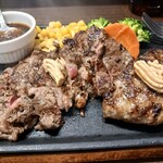いきなりステーキ - 肩ロースステーキ200gとハンバーグ100g