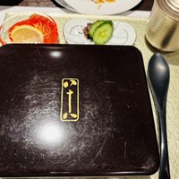 割烹蒲焼 横浜八十八 NEWoMan横浜店 - うな重と肝吸い