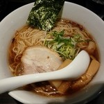 愛宕 - らー麺(京鰹と鶏味)大盛700円＋100円