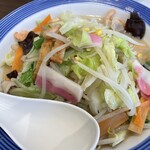 長崎ちゃんぽんリンガーハット - 料理写真: