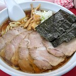 ゆたか屋 - チャーシュー麺、大きなのが四枚！