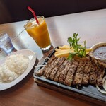 南風荘 - 普通のステーキ