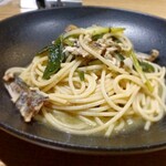 278738709 - 秋刀魚のペペロンチーノ