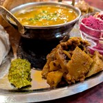 プルジャ ダイニング - 