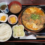 食堂 はち - とんかつ卵とじ　定食1,050円