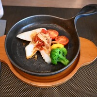 Jose Luis Karuizawa - アオリイカと信州野菜のプランチャ