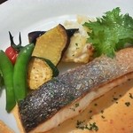 ブラッスリーババルデ - 本日の魚のランチ（サーモン）