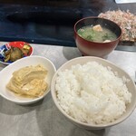 いか玉屋プラスアルファー - 定食にした。