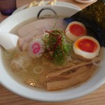 麺処りょうや - 塩ラーメン　味玉トッピング