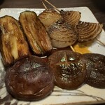 やすい - 野菜のオイル焼き しいたけ、玉ねぎ各250円、なすび270円