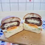 ル・ミトロン - 月見チーズinメンチ