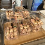 とり信 - 焼鳥1パック5本入り¥700円